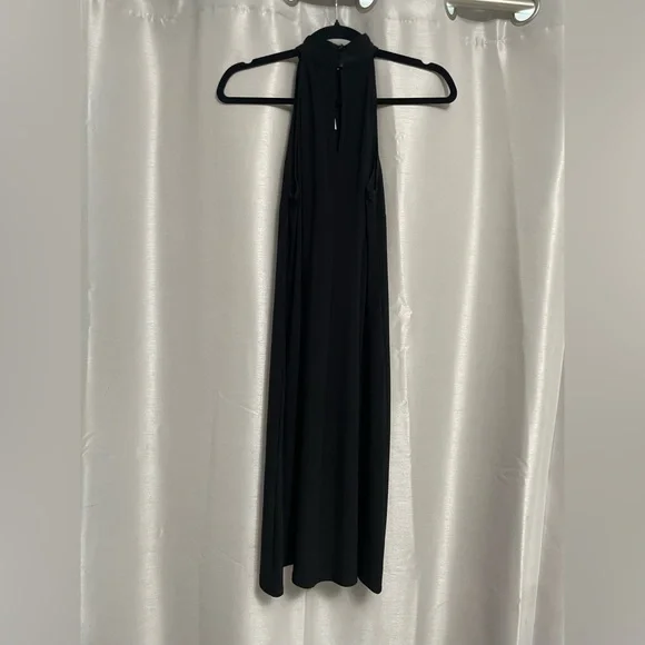 ✨ MSK Black Halter Cocktail Dress with Ruffle Detail – Elegant & Chic ✨ - Picture 3 of 3